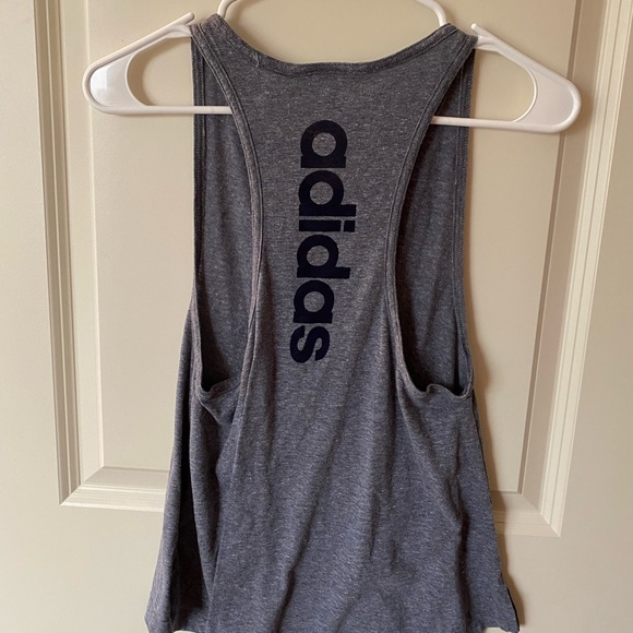 ⚠️2 for 10⚠️ Grey Adidas Workout Tank Top - Picture 2 of 3